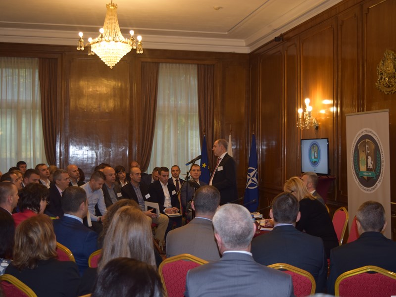 Експертите от Националното бюро